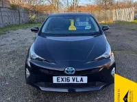 Used Toyota Prius 140 HP (102 kW) 2016 Black Hatchback