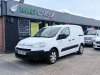 Used Citroën Berlingo 75 HP (55 kW) 2011 White MPV