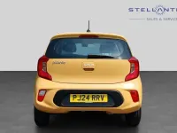 Used Kia Picanto 66 HP (48 kW) 2024 Yellow Hatchback