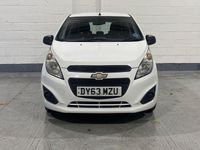 Used Chevrolet Spark LS 67 HP (49 kW) 2013 White Hatchback