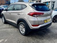 Used Hyundai Tucson SE 116 HP (85 kW) 2016 Beige SUV