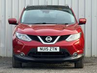 Used Nissan Qashqai Tekna 110 HP (80 kW) 2015 Red SUV