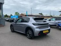 Second-hand Peugeot 208 GT 99 CP (72 kW) 2025 Gri Hatchback