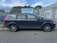 Used Volvo XC70 SE Lux 215 HP (158 kW) 2014 Blue Estate