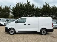 Used Vauxhall Vivaro S 100 HP (73 kW) 2023 White MPV