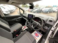 Used Vauxhall Combo Sportive 2020 White MPV