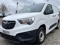 Used Vauxhall Combo Edition 102 HP (75 kW) 2019 MPV