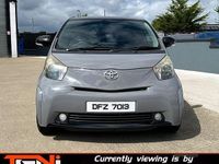 Used Toyota iQ 68 HP (50 kW) 2010 Silver Hatchback