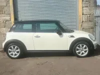 Used Mini Cooper Hatch 120 HP (88 kW) 2007 White Hatchback