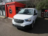 Used Vauxhall Combo Edition 130 HP (95 kW) 2021 White MPV