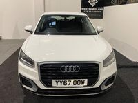 Used Audi Q2 Comfort 115 HP (84 kW) 2017 White SUV