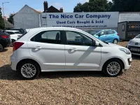 Used Ford Ka Plus Zetec 85 HP (62 kW) 2018 White Hatchback