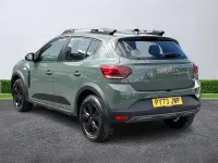 Gebraucht Dacia Sandero Extreme 90 PS (66 kW) 2023 Grün Kleinwagen