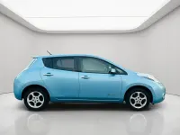Used Nissan Leaf Acenta 80 kW (109 HP) 2015 Blue Hatchback