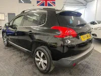 Used Peugeot 2008 Allure 115 HP (84 kW) 2014 Black SUV