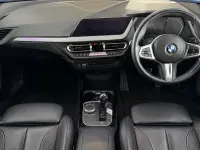 Używany BMW 118 M Sport 138 KM (101 kW) 2020 Niebieski Hatchback