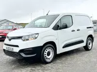 Used Toyota Proace Active 100 HP (73 kW) 2022 White MPV