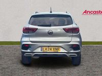 Used MG ZS Exclusive 110 HP (80 kW) 2024 Silver Sedan