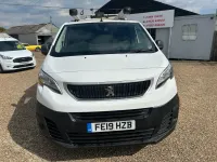 Used Peugeot Expert 120 HP (88 kW) 2019 White Van