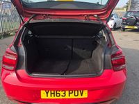 Used BMW 118 Sport Line 2013 Red Hatchback