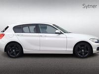 Used BMW 120 Sport Line 187 HP (137 kW) 2018 White Hatchback