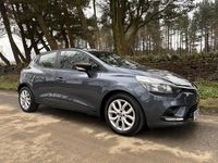 Used Renault Clio V Play 2023 Grey