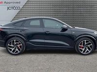 Begagnad Audi Q6 e-tron Advanced 284 kW (387 HK) 2025 Svart SUV