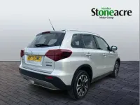Gebraucht Suzuki Vitara SZ5 116 PS (85 kW) 2023 Silber SUV