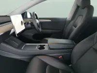 Usado Tesla Model Y Long Range AWD 286 kW (389 HP) 2025 SUV
