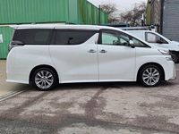 Usado Toyota Alphard 2017 Branco Monovolume