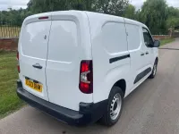Used Peugeot Partner Premium 102 HP (75 kW) 2023 White MPV