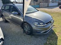 Used VW Golf VII SE 115 HP (84 kW) 2018 Grey Estate