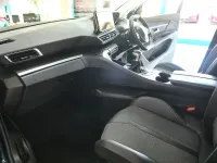 Second-hand Peugeot 3008 Allure 131 CP (96 kW) 2021 Albastru SUV