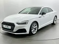 Usado Audi A5 Sport 163 HP (119 kW) 2021 Branco Coupé