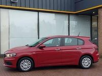 Used Fiat Tipo Easy 95 HP (69 kW) 2017 Red Hatchback