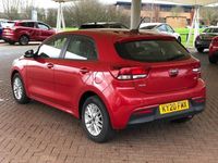Used Kia Rio 99 HP (72 kW) 2020 Red Hatchback