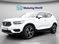 Used Volvo XC40 Inscription 211 HP (155 kW) 2022 White SUV