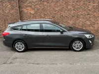 Used Ford Focus Titanium 120 HP (88 kW) 2018 Grey Estate