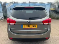 Used Kia Carens 140 HP (102 kW) 2016 Silver MPV