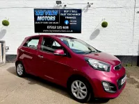 Used Kia Picanto 85 HP (62 kW) 2015 Pink Hatchback