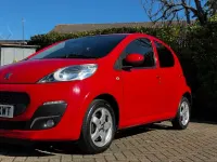 Used Peugeot 107 Allure 68 HP (50 kW) 2014 Red Hatchback