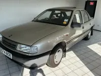Used Vauxhall Cavalier 1990 Silver Sedan