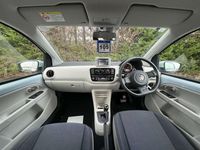 Begagnad VW up! 75 HK (55 kW) 2013 Blå Halvkombi
