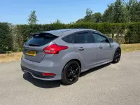 Used Ford Focus ST 250 HP (183 kW) 2015 Grey Hatchback
