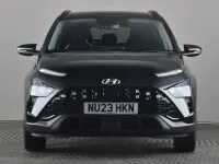 Używany Hyundai Bayon Premium 101 KM (74 kW) 2023 Czarny SUV