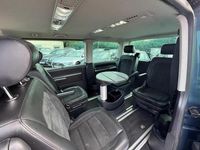 Used VW Caravelle Executive 2017 Green MPV