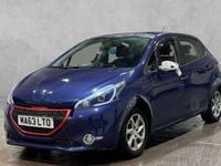 Used Peugeot 208 Active 68 HP (50 kW) 2013 Blue Hatchback