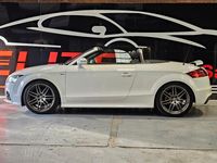 Used Audi TT Roadster Black Edition 211 HP (155 kW) 2011 White Cabriolet