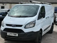 Used Ford Transit Custom 105 HP (77 kW) 2017 White Van