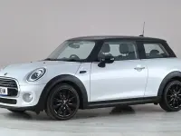 Używany Mini Cooper Hatch 136 KM (100 kW) 2018 Srebrny Hatchback
